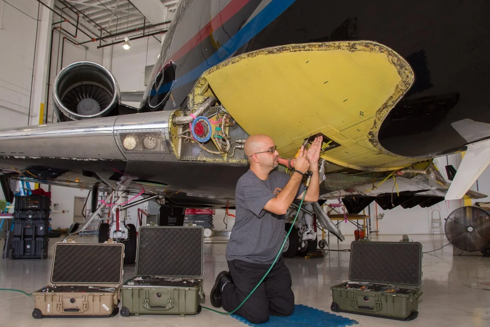 The Role of AOG Response Teams in Global Aviation Operations